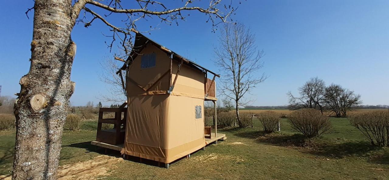 Tente Cabane Du Camping Hautoreille Bannes  Eksteriør bilde